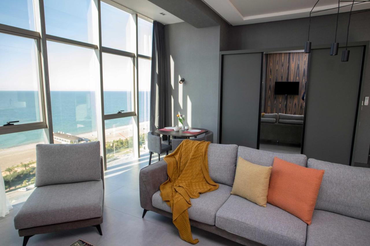 Gumbati Apart Hotel バトゥーミ エクステリア 写真